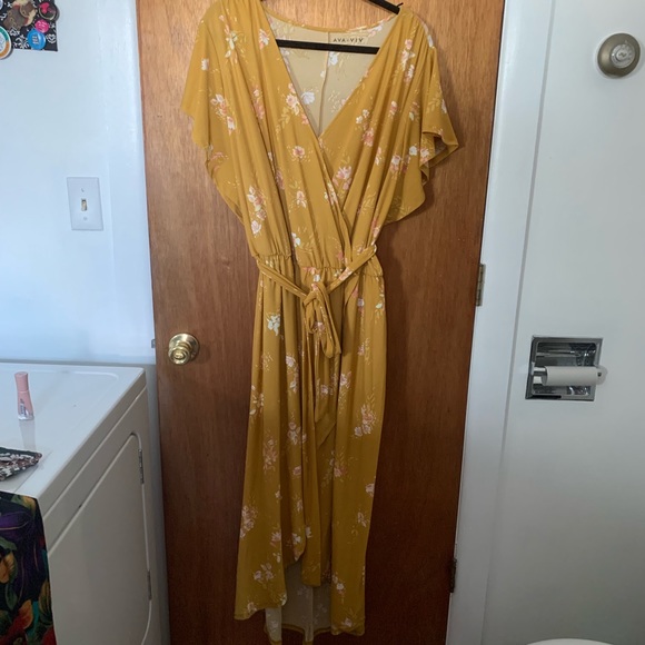 Ava & Viv Dresses & Skirts - NWT Wrap dress